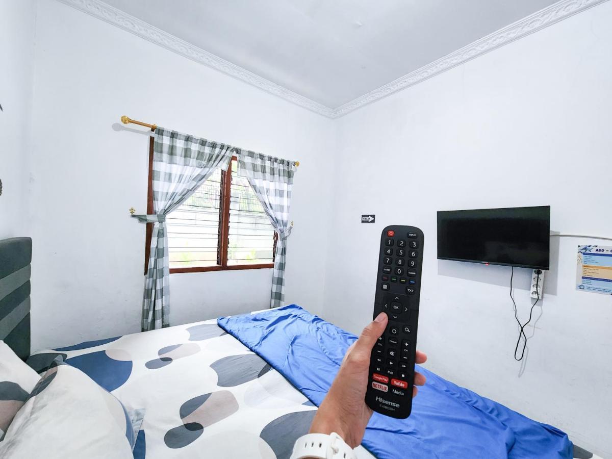 Homey Guesthouse Kertajaya  Surabaya Bagian luar foto